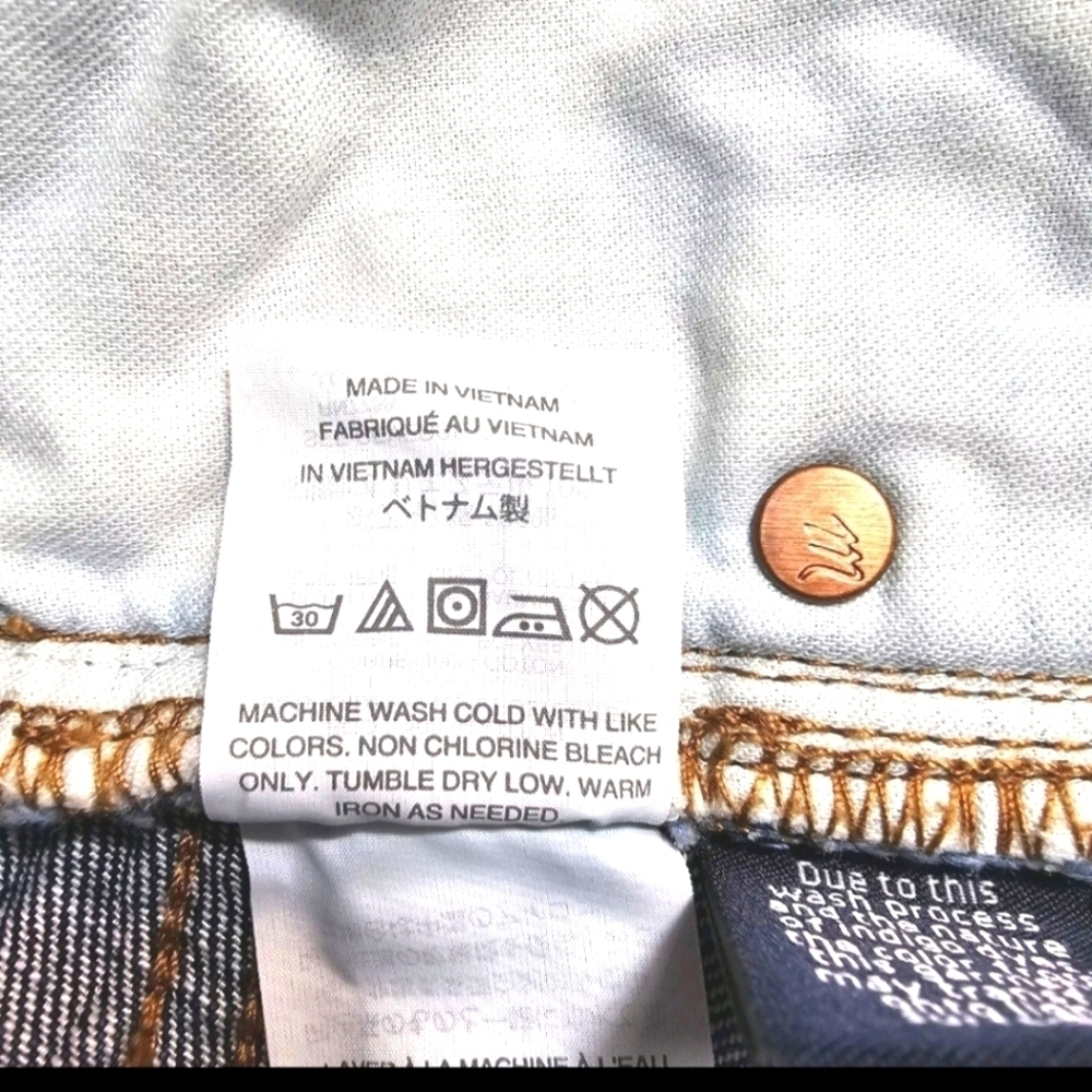 Madewell Women's Blue Denim Jean Floral Embroidered Cut Off Shorts Size 26 - Picture 11 of 11